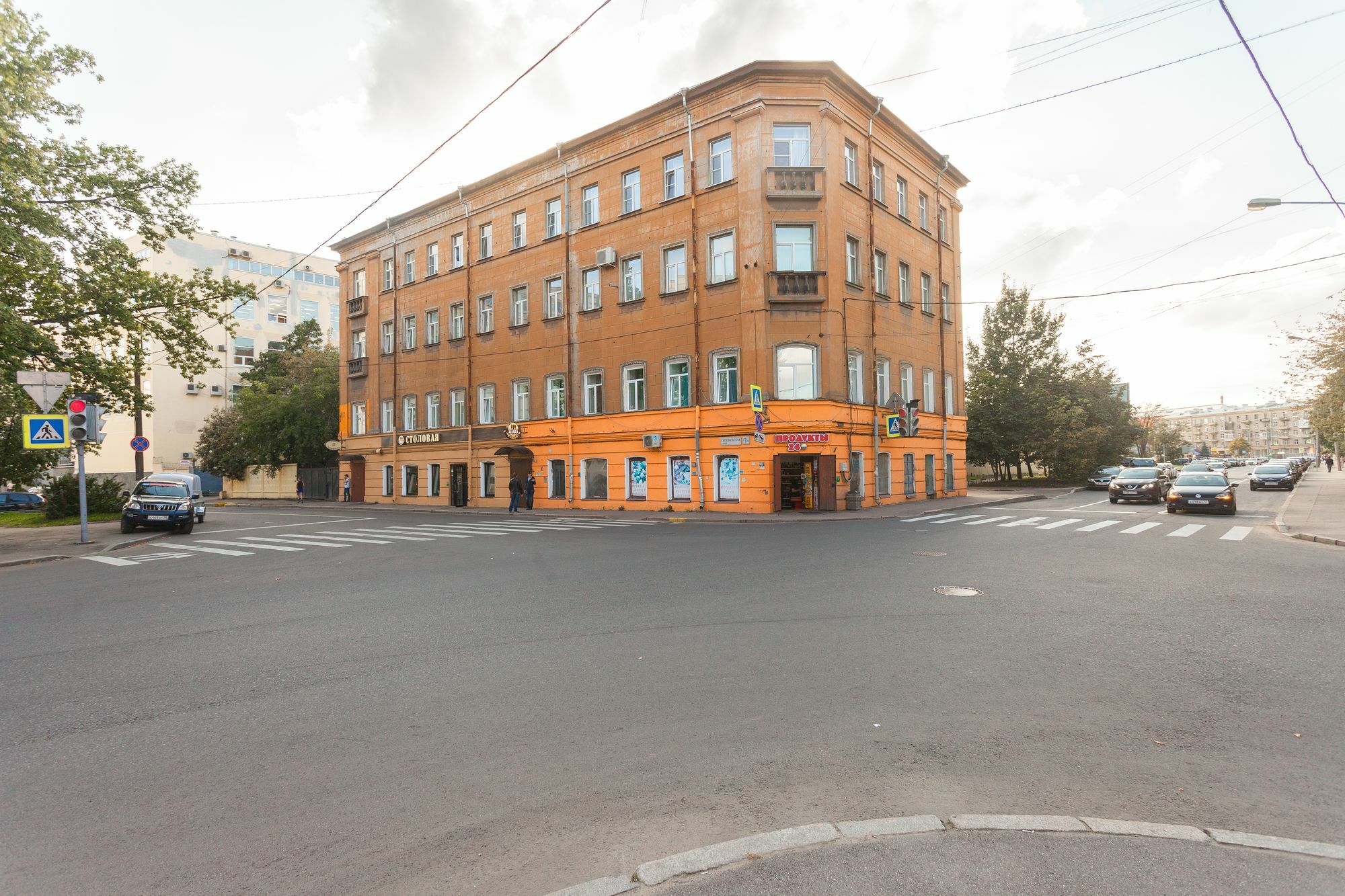 Hôtel Piterdom Chernaya Rechka à St Pétersbourg Extérieur photo